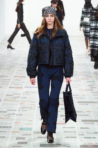 Look 55